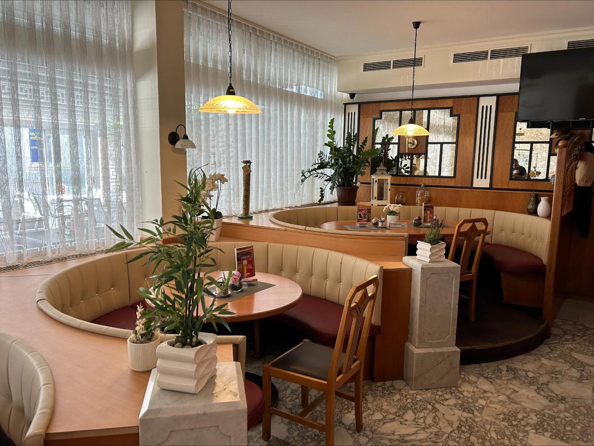 Hotel Am Limes Эннс Экстерьер фото