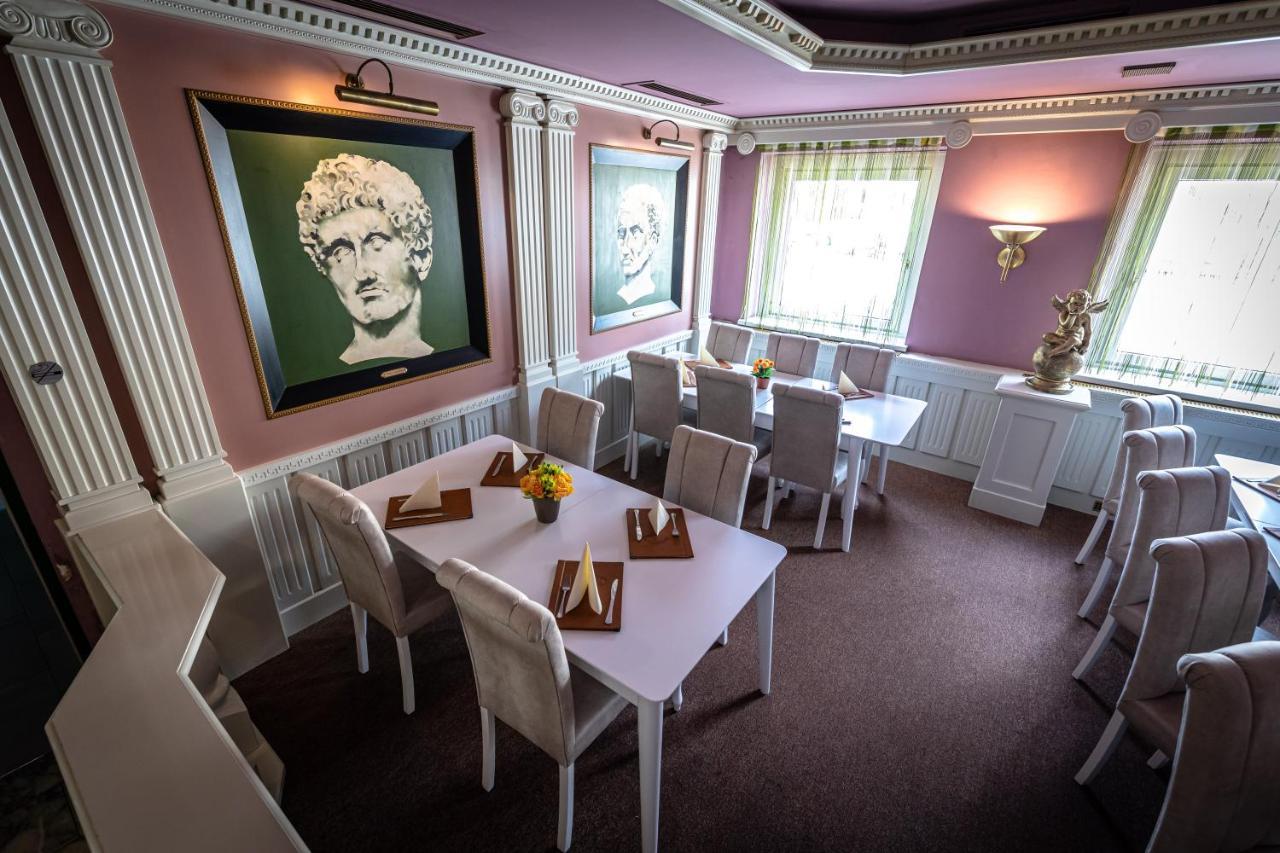 Hotel Am Limes Эннс Экстерьер фото