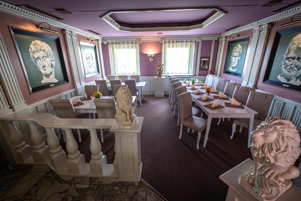 Hotel Am Limes Эннс Экстерьер фото