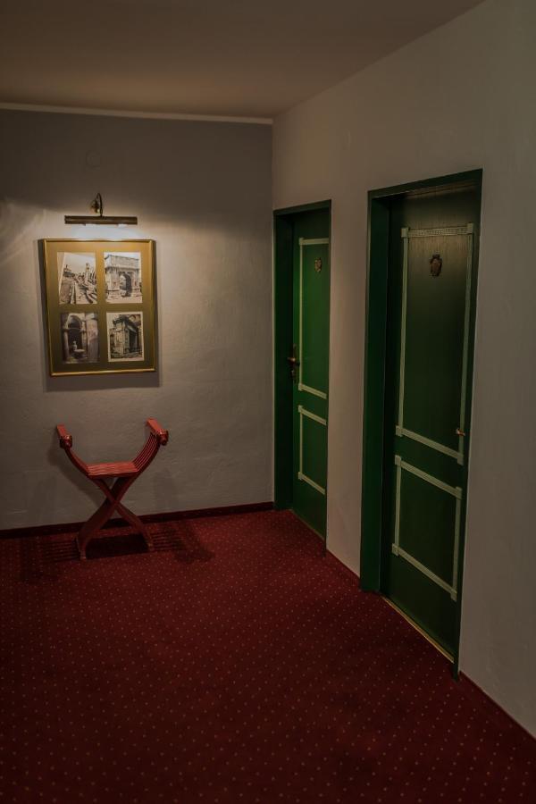 Hotel Am Limes Эннс Экстерьер фото
